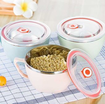 lunch box with handle
